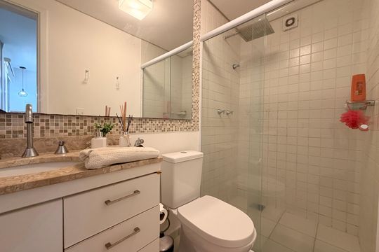 Banheiro da Suíte de apartamento à venda com 3 quartos, 94m² em Engordadouro, Jundiaí