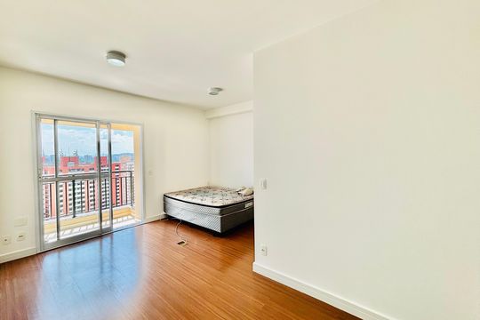 Sala / quarto de kitnet/studio para alugar com 1 quarto, 36m² em Tamboré, Barueri