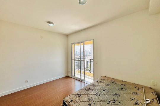 Sala / quarto de kitnet/studio para alugar com 1 quarto, 36m² em Tamboré, Barueri