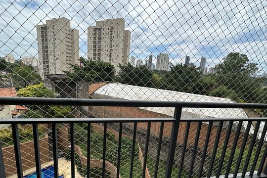 Varanda de apartamento para alugar com 3 quartos, 76m² em Jardim Tupanci, Barueri