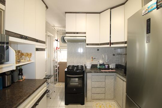 Cozinha de apartamento à venda com 2 quartos, 67m² em Cidade Antônio Estêvão de Carvalho, São Paulo