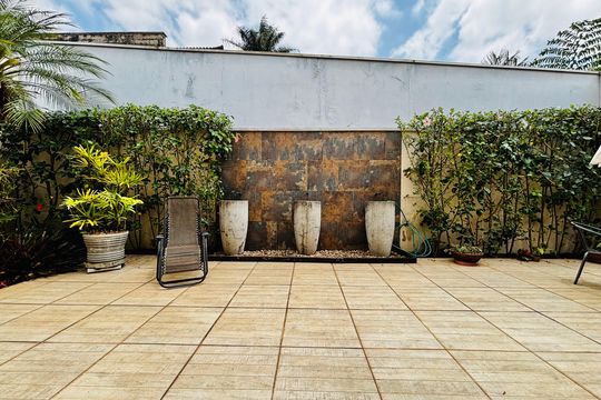 Quintal de casa de condomínio à venda com 4 quartos, 380m² em Alphaville, Santana de Parnaíba