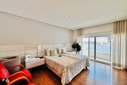 Suíte 3 de casa de condomínio à venda com 4 quartos, 380m² em Alphaville, Santana de Parnaíba
