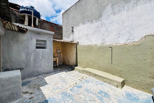Quintal de casa para alugar com 1 quarto, 70m² em Parque Guaianazes, São Paulo