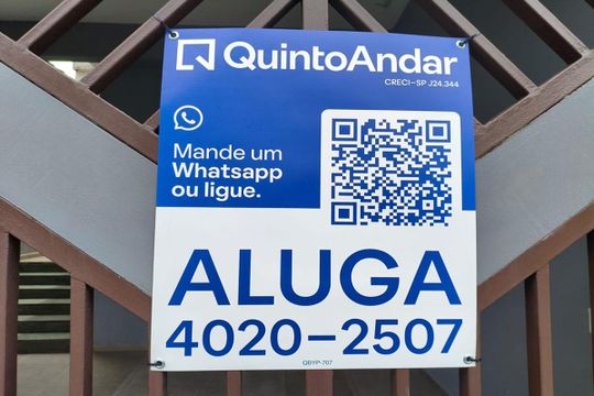 Fachada de casa para alugar com 2 quartos, 70m² em Vila Nhocuné, São Paulo