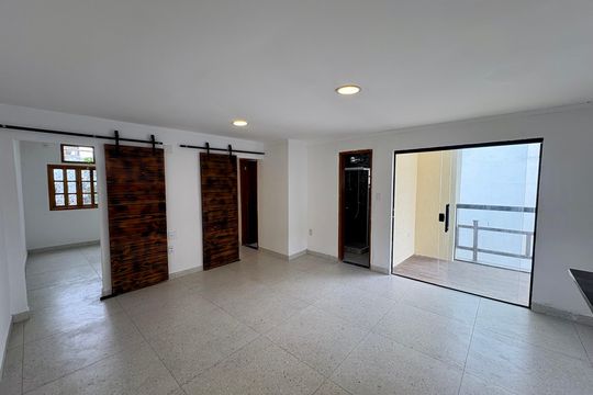 Casa de Condomínio para alugar com 2 quartos, 90m² em Taquara, Rio de Janeiro