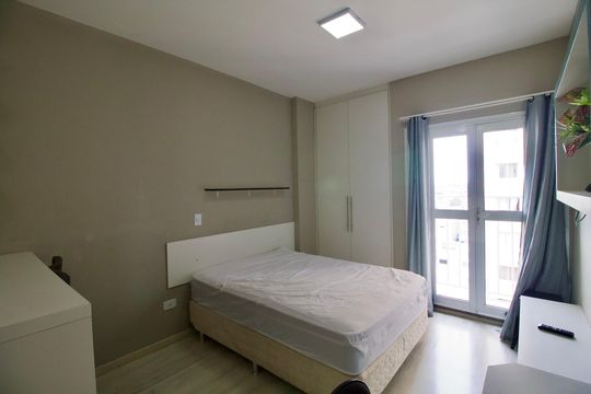 Quarto de apartamento para alugar com 1 quarto, 25m² em Centro, Curitiba