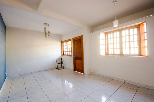 Sala de casa de condomínio à venda com 4 quartos, 127m² em Vila Rosalia, Guarulhos