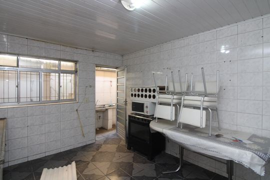 Cozinha de casa para alugar com 1 quarto, 130m² em Penha de França, São Paulo