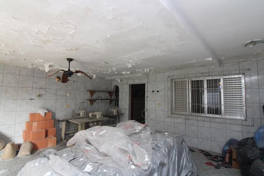 Garagem de casa para alugar com 1 quarto, 130m² em Penha de França, São Paulo