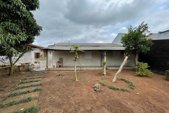 Área externa de casa para alugar com 3 quartos, 148m² em Campina, São Leopoldo