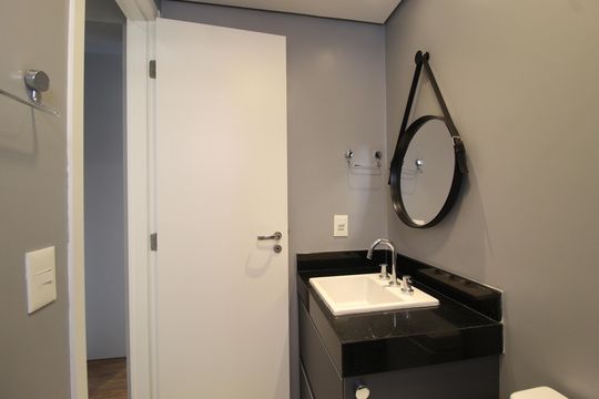 Banheiro da Suíte de apartamento à venda com 3 quartos, 84m² em Vila Olímpia, São Paulo
