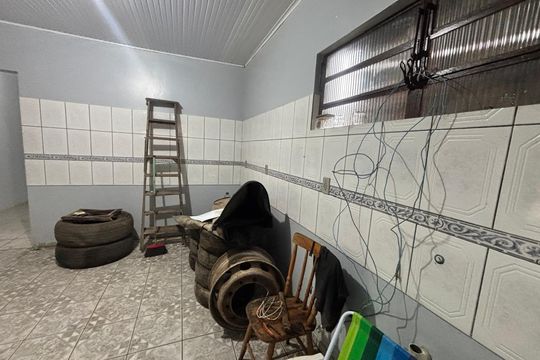 Casa à venda com 2 quartos, 70m² em Petrópolis, Novo Hamburgo