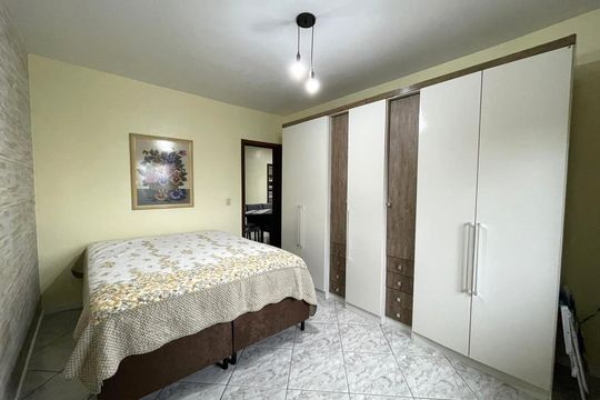 Casa à venda com 3 quartos, 200m² em Petrópolis, Novo Hamburgo