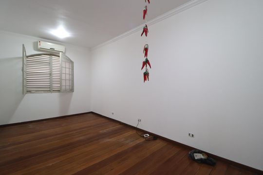 Quarto 3 de casa para alugar com 7 quartos, 180m² em Nossa Senhora Aparecida, Uberlândia