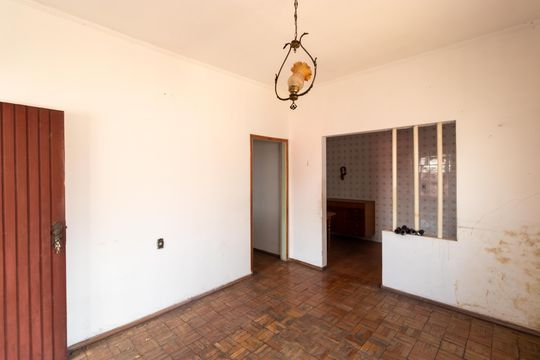 Casa à venda com 2 quartos, 354m² em Vila Mimosa, Campinas