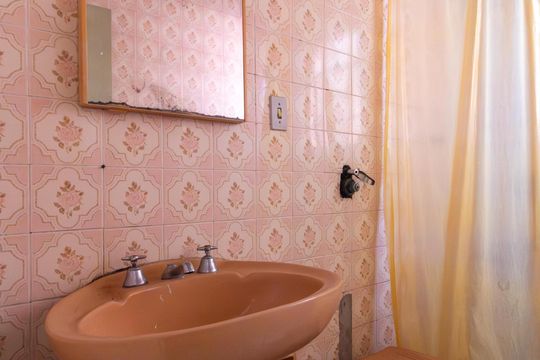 Banheiro de casa à venda com 2 quartos, 354m² em Vila Mimosa, Campinas