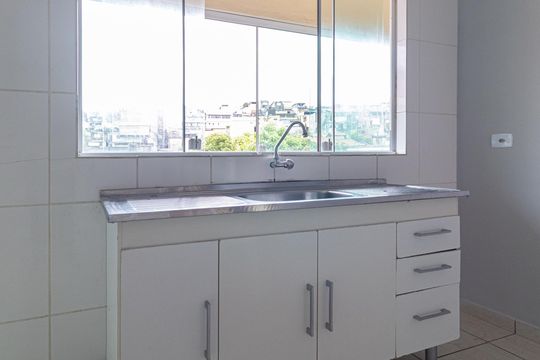 Sala e Cozinha de casa para alugar com 1 quarto, 30m² em Parque Cisper, São Paulo