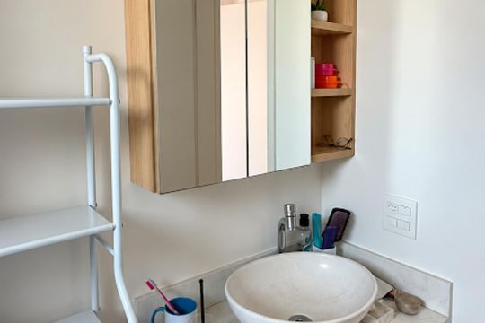Banheiro de apartamento para alugar com 2 quartos, 60m² em Jaguaré, São Paulo
