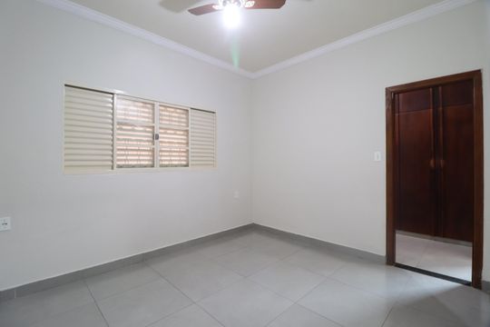 Quarto 3 - Suíte de casa para alugar com 3 quartos, 200m² em Cidade Jardim, Uberlândia