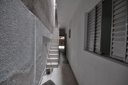 Quintal de casa à venda com 4 quartos, 300m² em Jardim Modelo, São Paulo
