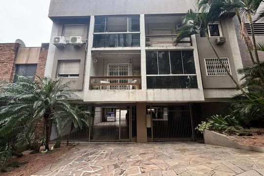Placa instalada em 12/10/2026 com o código PIMZ-243 de apartamento à venda com 2 quartos, 140m² em Centro, Novo Hamburgo