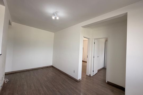 Sala de apartamento para alugar com 2 quartos, 51m² em Recanto Quarto Centenario, Jundiaí
