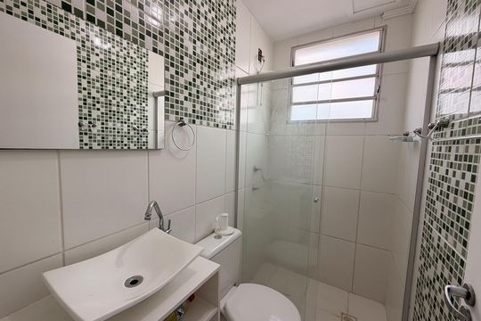 Banheiro Social de apartamento para alugar com 2 quartos, 51m² em Recanto Quarto Centenario, Jundiaí