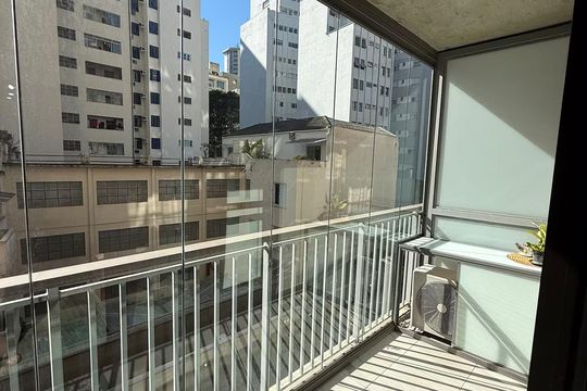 Varanda de apartamento à venda com 1 quarto, 28m² em República, São Paulo