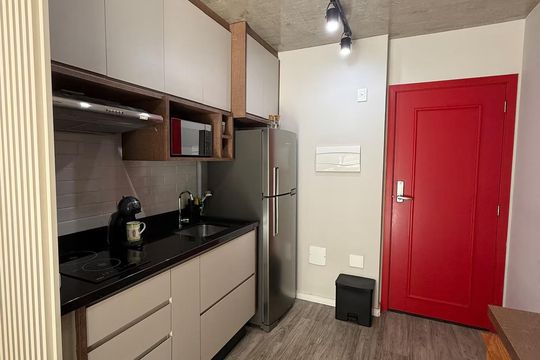 Cozinha de apartamento à venda com 1 quarto, 28m² em República, São Paulo
