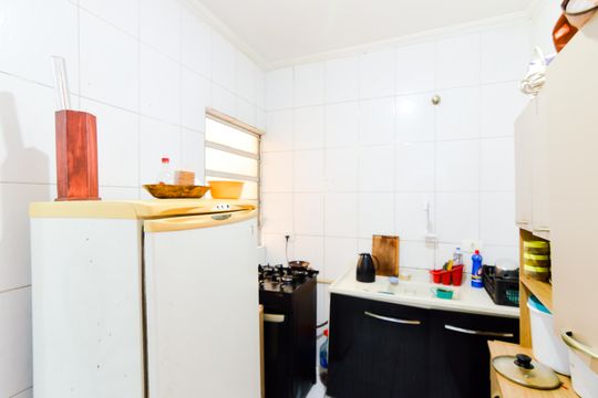 Cozinha  de kitnet/studio à venda com 1 quarto, 38m² em Jardim Santa Mena, Guarulhos