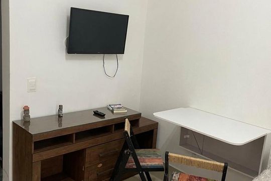 Sala de apartamento para alugar com 1 quarto, 18m² em Glória, Rio de Janeiro