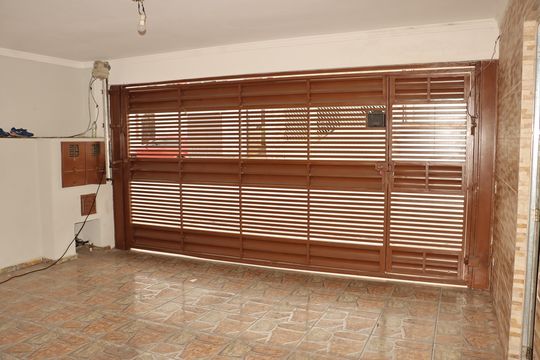 Casa à venda com 5 quartos, 150m² em Jardim Ricardo, São Paulo