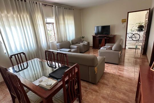 Casa à venda com 6 quartos, 343m² em Jardim Franca, São Paulo