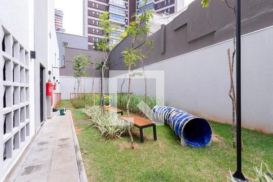 Kitnet/Studio para alugar com 1 quarto, 25m² em Jardim das Acacias, São Paulo