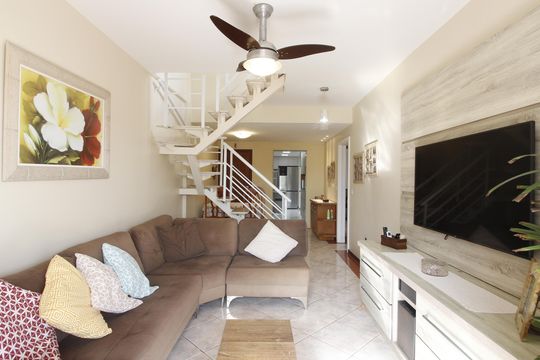 Apartamento para alugar com 3 quartos, 280m² em Passagem, Cabo Frio