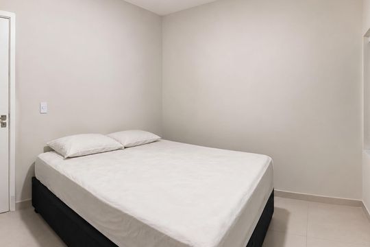 Quarto 2 de casa para alugar com 2 quartos, 150m² em Aparecida, Santos