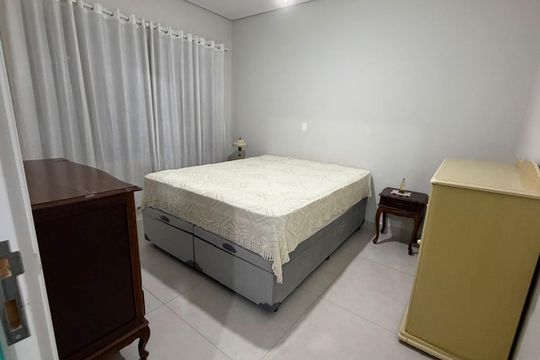 Quarto 1 de casa para alugar com 2 quartos, 150m² em Aparecida, Santos