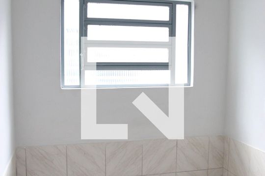 Quarto 01 de casa para alugar com 2 quartos, 60m² em Vila Redencao, Goiânia