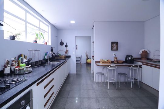 Apartamento à venda com 3 quartos, 130m² em Jardim Dom Nery, Campinas