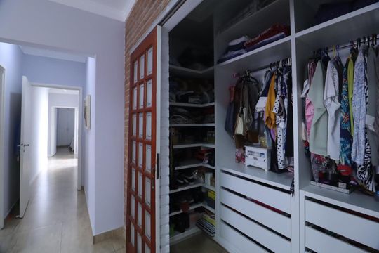 Apartamento à venda com 3 quartos, 130m² em Jardim Dom Nery, Campinas
