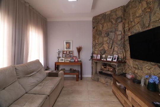 Apartamento à venda com 3 quartos, 130m² em Jardim Dom Nery, Campinas