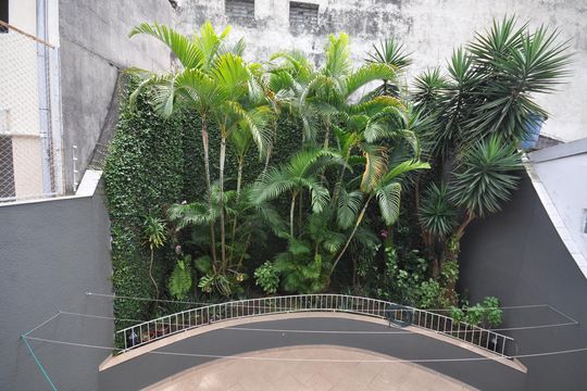 Vista da Suíte 2 de casa à venda com 3 quartos, 285m² em Vila Albertina, São Paulo