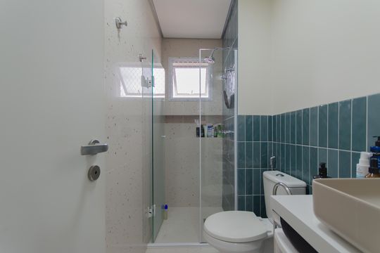 Banheiro Social de apartamento à venda com 2 quartos, 61m² em Vila Mariana, São Paulo
