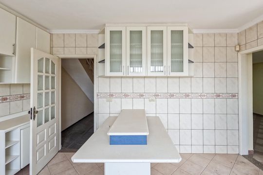 Cozinha de casa para alugar com 4 quartos, 300m² em Jardim do Tiro, São Paulo
