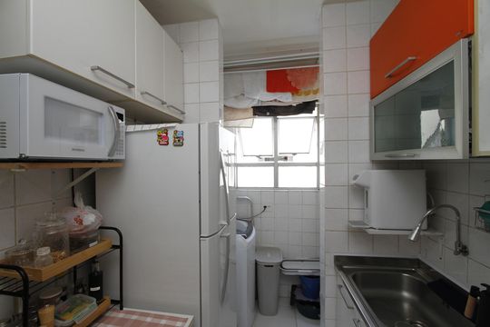 Cozinha de apartamento para alugar com 2 quartos, 52m² em Nova Granada, Belo Horizonte