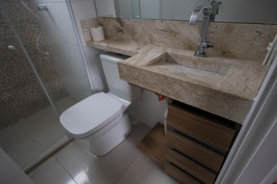 Banheiro de apartamento para alugar com 2 quartos, 38m² em Jardim Boa Vista (zona Oeste), Osasco