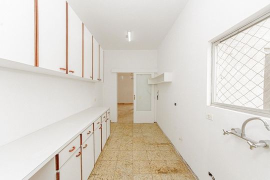 Apartamento à venda com 4 quartos, 119m² em Centro, Curitiba