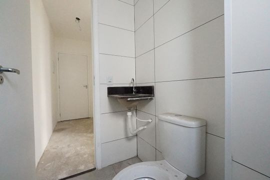 Banheiro de kitnet/studio à venda com 1 quarto, 34m² em Vila Mariana, São Paulo