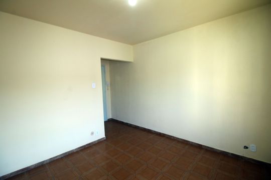 Sala de apartamento para alugar com 2 quartos, 50m² em Irajá, Rio de Janeiro